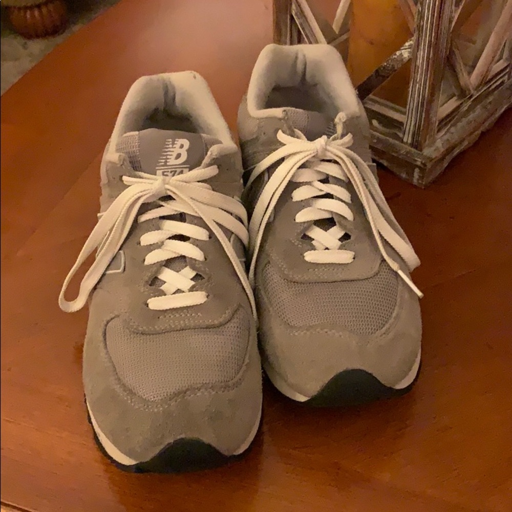 New Balance women’s shoes